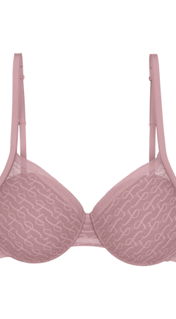 Triumph Signature Sheer