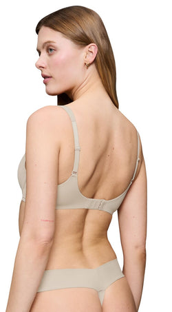 Body Make-Up Illusion