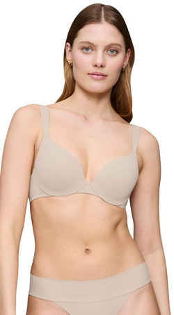 Body Make-Up Illusion