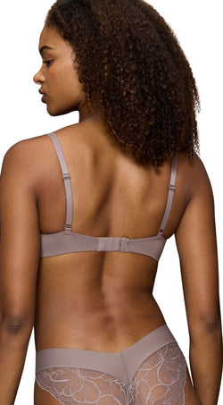 بودي ميك-آب إليوجين دانتيل دبليو بي