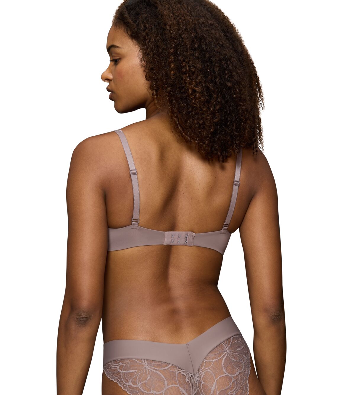 Body Make-Up Illusion Lace Wp