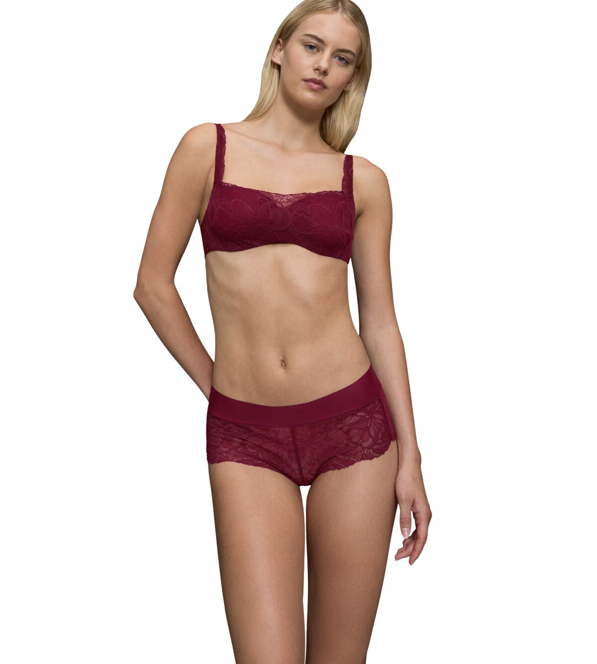 Body Make-Up Illusion Lace Shorty