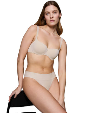 Body Make-Up Illusion