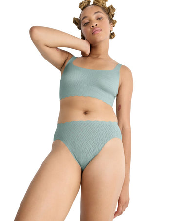 سلوجي زيرو فيل بليس