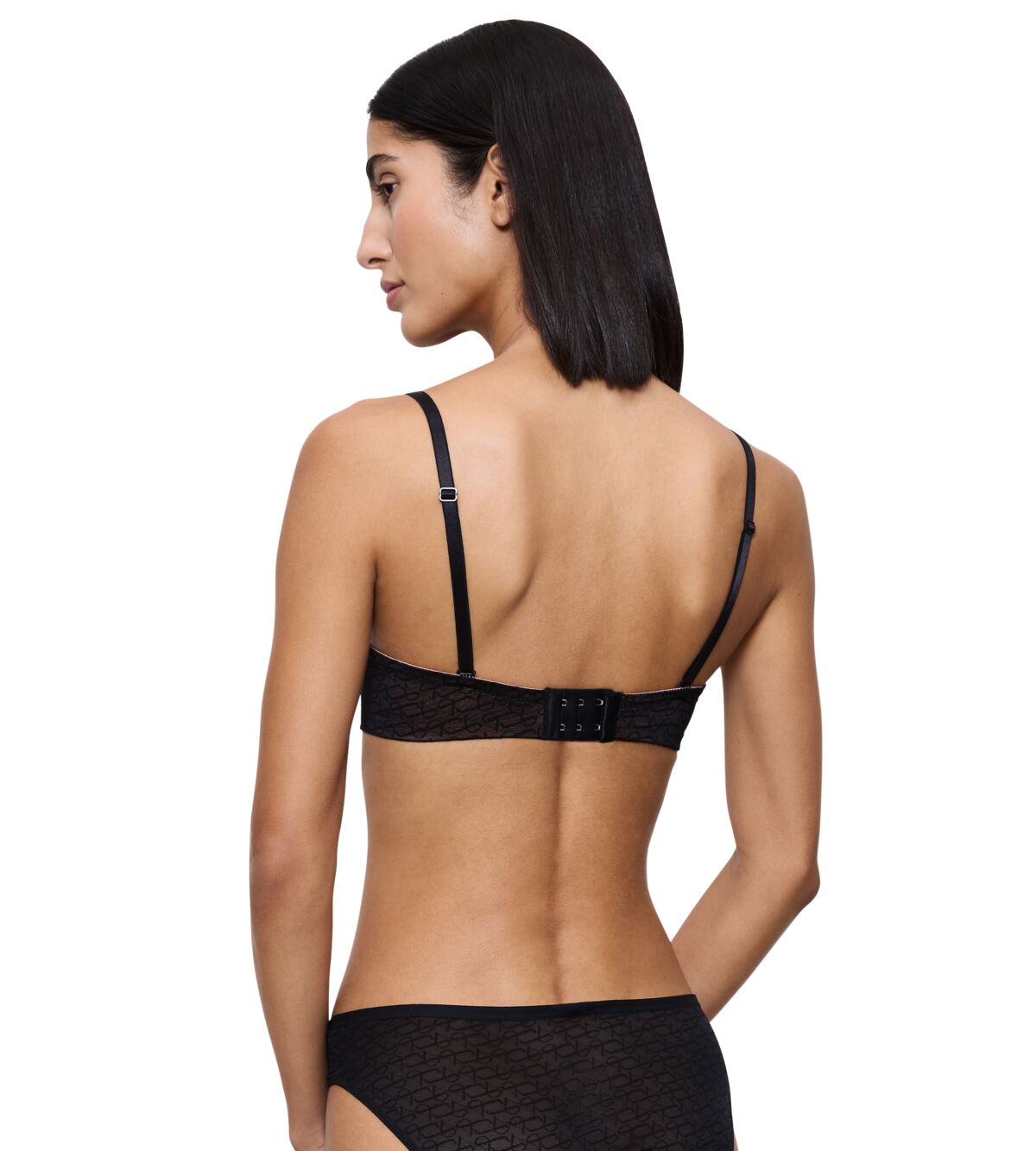 Triumph Signature Sheer