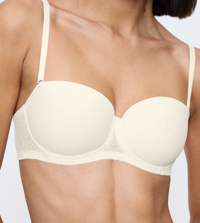 Triumph Signature Sheer