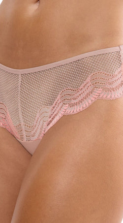 Triumph Comfort Glam